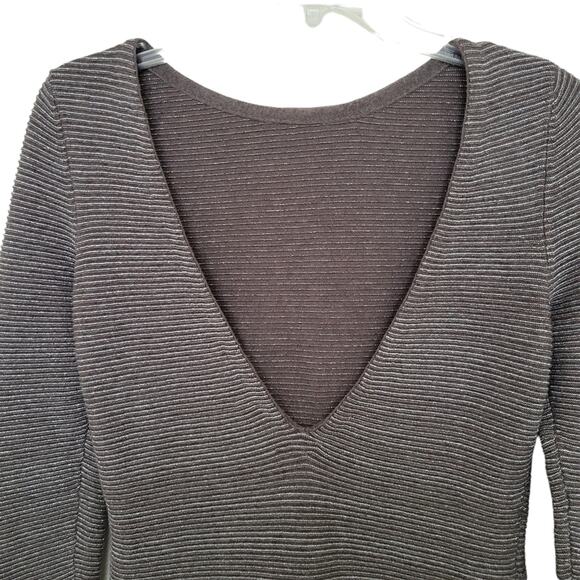 Moda International Dress Size Small S Long Sleeve Low Back Scalloped Hem Modest - Picture 6 of 9